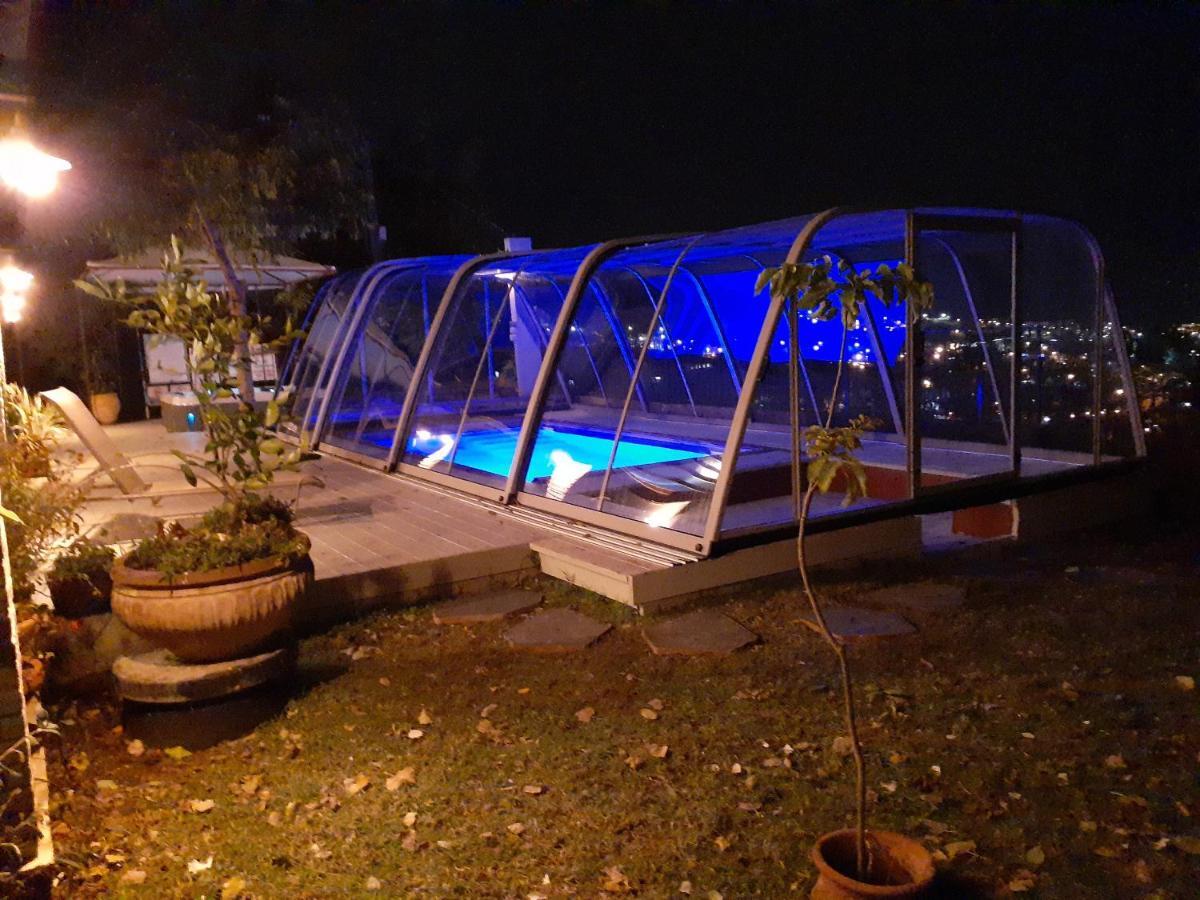 Naomi'S Villa Ros Pinna Kültér fotó