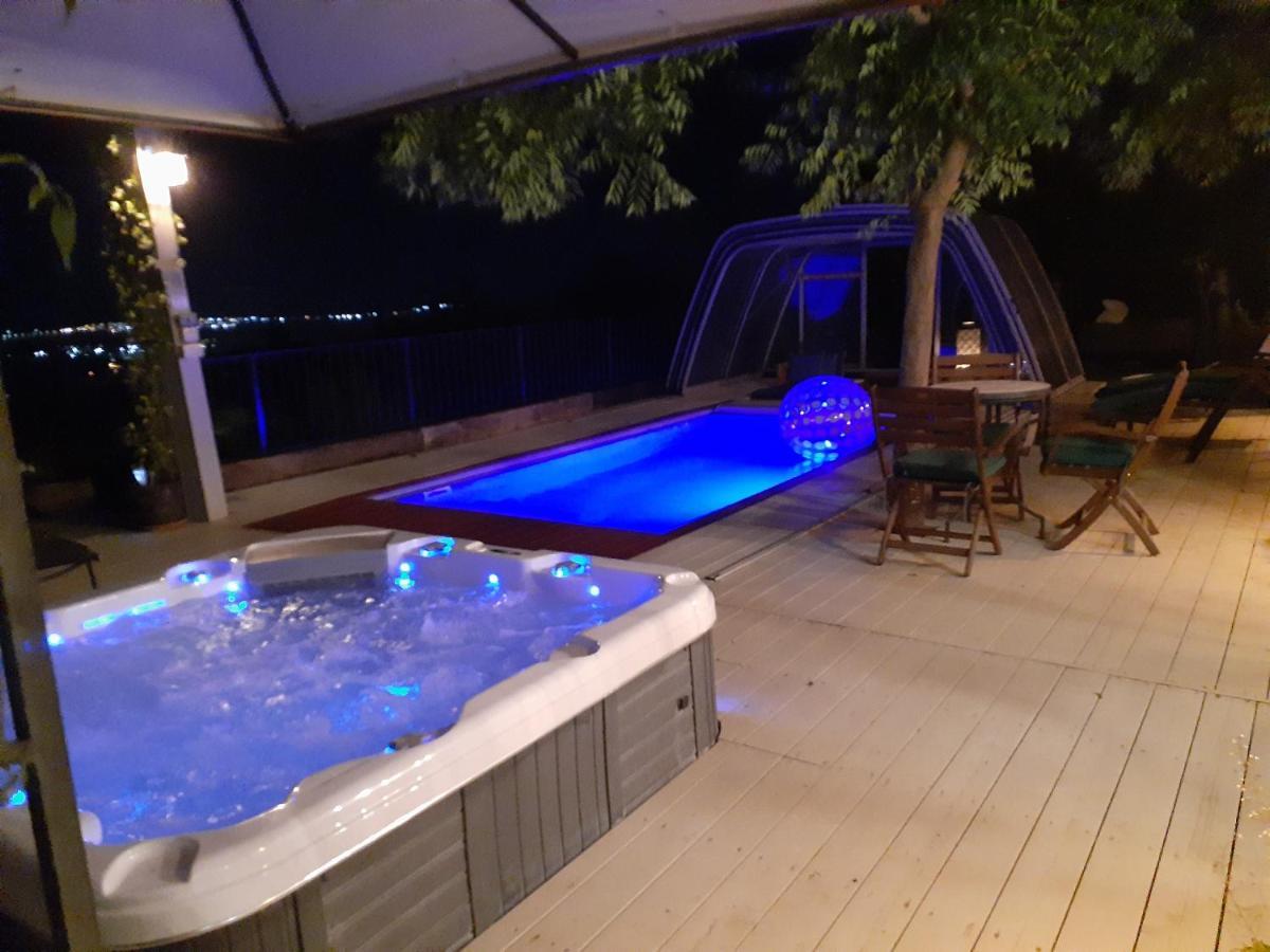 Naomi'S Villa Ros Pinna Kültér fotó